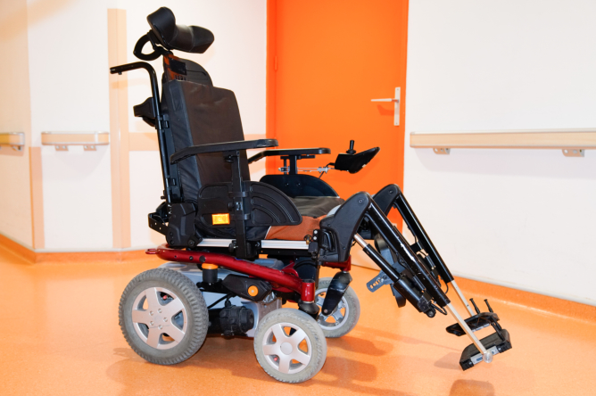a-guide-on-how-to-choose-the-right-wheelchair
