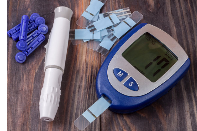 reasons-you-should-buy-a-glucometer